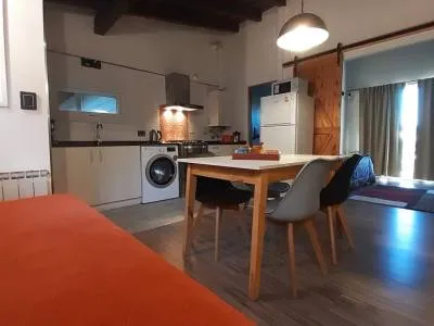 Apartments Aiksh Apartamentos