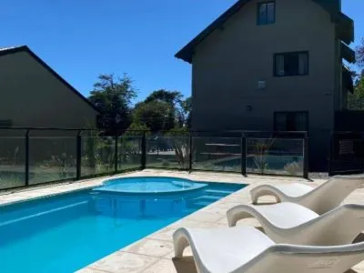 Quillaipe Apart Suite Apart Hoteles 3 estrellas  en  Bariloche