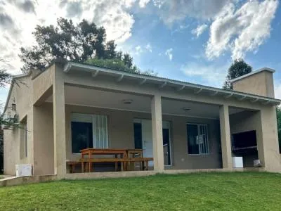 3-star Cabins Aire Serrano Cabins