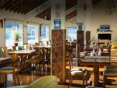 3-star Hotels Ñuke Piren