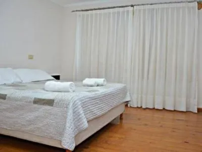 3-star Hotels Ñuke Piren