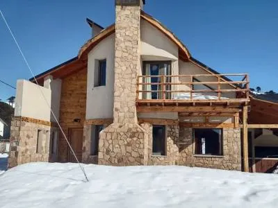 Cabaña Kaiken Cabins  in  Caviahue