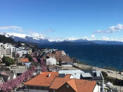 La Mejor Vista y Ubicación (Solo para dos personas) Departamentos  en  Bariloche