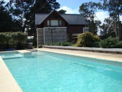 El Pedregal Sierra de los Padres Cabañas  en  Mar del Plata