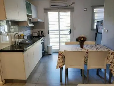 Cabins Entre Marte y la Luna