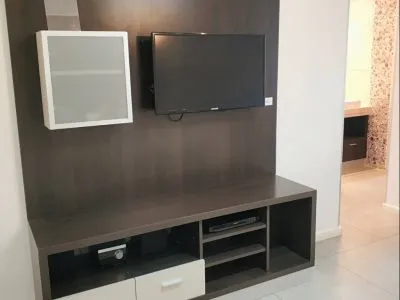 Cabins Entre Marte y la Luna