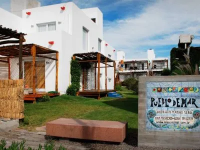 Pueblo de Mar Bungalows/Short Term Apartment Rentals  in  Las Grutas