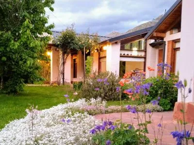 Gnomos Cabins Cabins  in  Lago Puelo