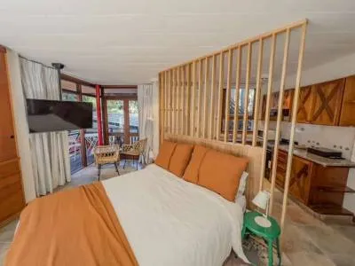 Le Cuyen  Aparts & Cabins Apart Hotels  in  Mar de las Pampas