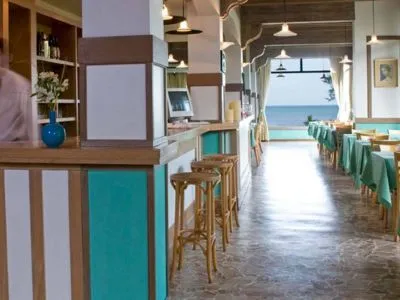 Hoteles 4 estrellas Austral Hotel