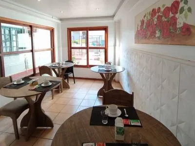 Hostels Residencial Los Lapachos