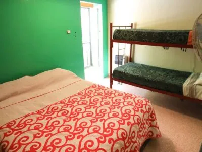 Albergues/Hostels Aventura Hostel