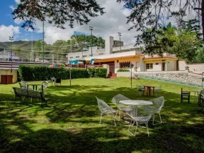 Hoteles 3 estrellas Nor-Tomarza