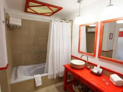 3-star Hostelries Estancia Cristina