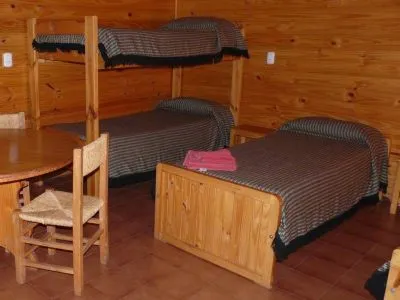 Alojamiento en Lago Meliquina (a 30 Km. de San Martín de los Andes) Huepull