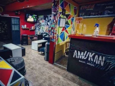 Albergues/Hostels Amukan Guest House