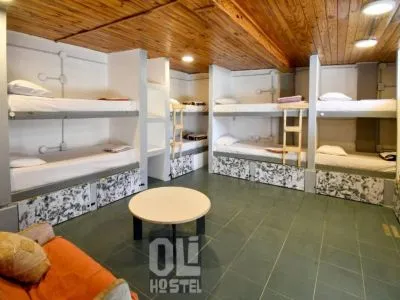 Albergues/Hostels Oli Hostel