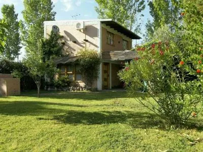 La Higinia Cabañas 2 estrellas  en  San Rafael