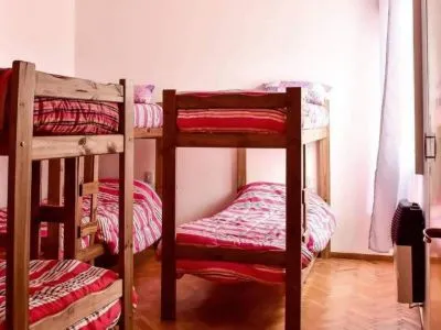 Albergues/Hostels Quinto Elemento