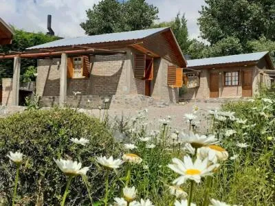 Cabañas Ruca Kurá Cabañas 1 estrella  en  Potrerillos