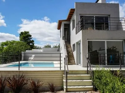 Azar Departamentos Alquiler de casas y departamentos  en  Tandil