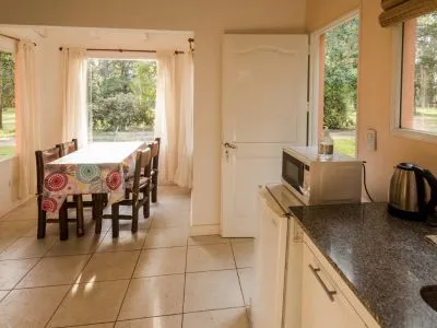 Cabañas 2 estrellas Cabañas Nomeolvides Más