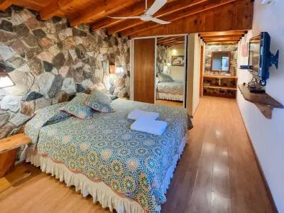 Cabañas 3 estrellas Posada del Halcón Cabañas & Suites