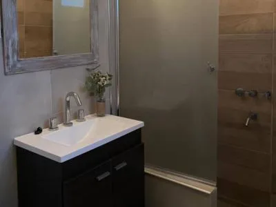 Boarding-houses Journeys & Stories BB