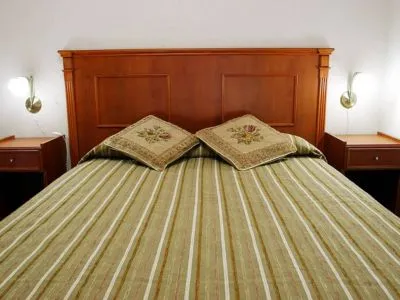 Houses and apartments Rental Costa Clara