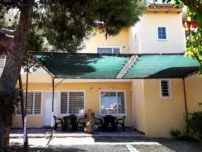 Aiken Bungalows/Short Term Apartment Rentals  in  Las Grutas