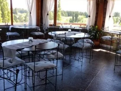 3-star Hostelries Los Canelos