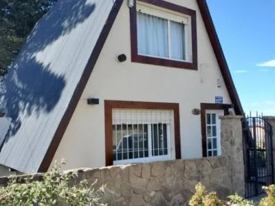 La Alpina Cabañas 1 estrella  en  El Calafate