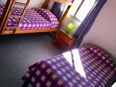 Albergues/Hostels Elal Hostel