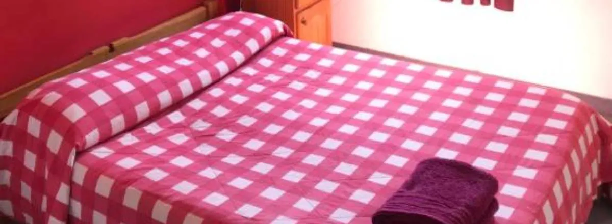 Albergues/Hostels Elal Hostel