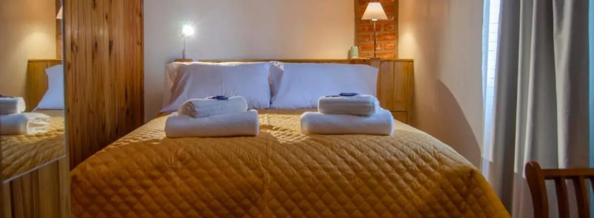 Apart Hotels Departamento Roca 2020