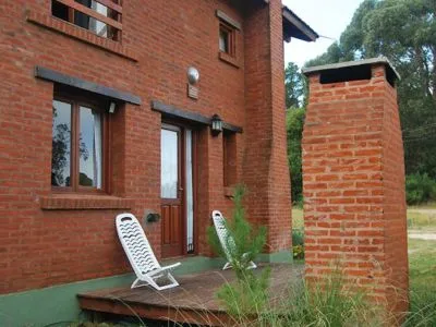 Cabañas 2 estrellas Bosque Querandí 