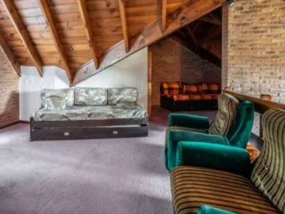 Departamentos Chalet con Parque