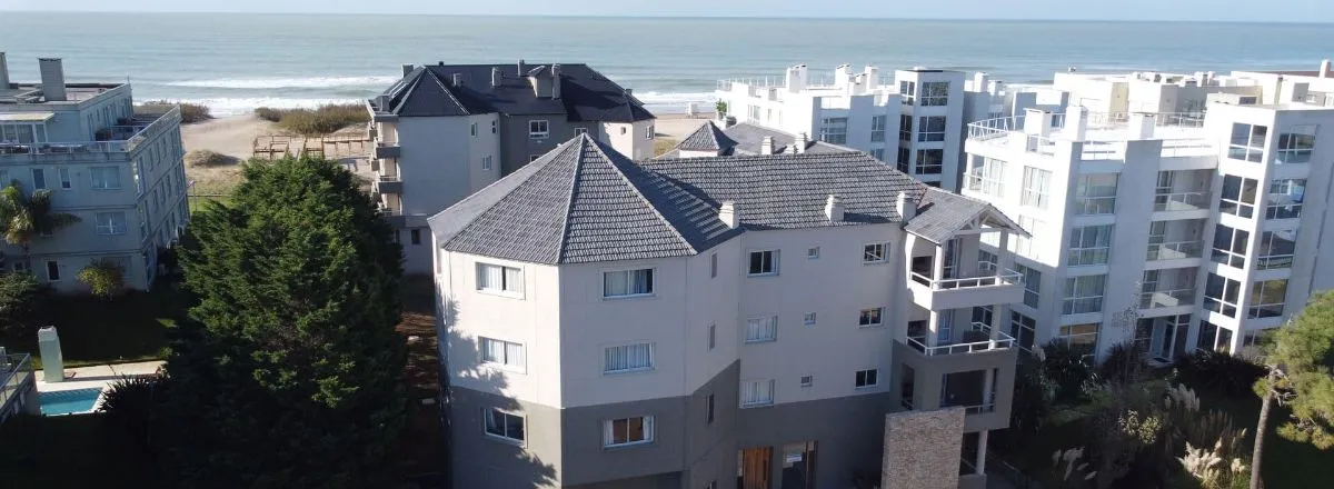 Apartments Arenas Carilo