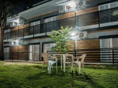 Aurelia Apart Apart Hoteles  en  Valeria del Mar