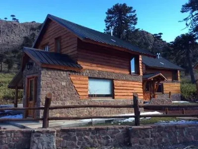 Lodge Tikilen Lodges  in  Caviahue