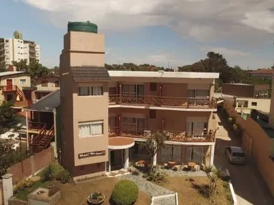 Mon Amour Hoteles 2 estrellas  en  Villa Gesell