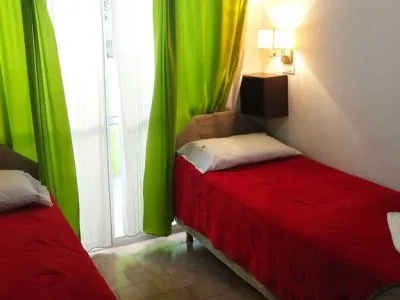 Hostelries Hostería Robert