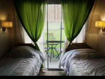 Hostelries Hostería Robert