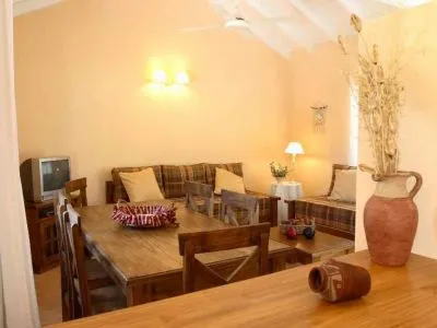 Houses and apartments Rental Casas Calinda