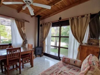 Houses and apartments Rental Mora Roja