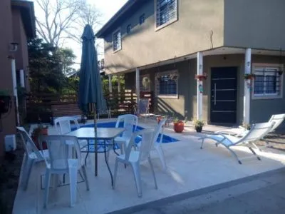 Casa Fox Irish Luck Cabins  in  Villa Gesell