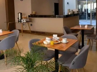 Hoteles 3 estrellas Alvarado Suites