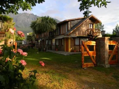 Mai-Hue Cabins  in  El Bolsón