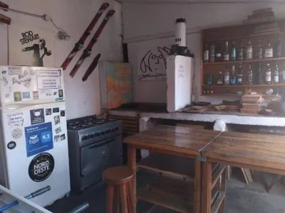 Albergues/Hostels La Casita Naranja