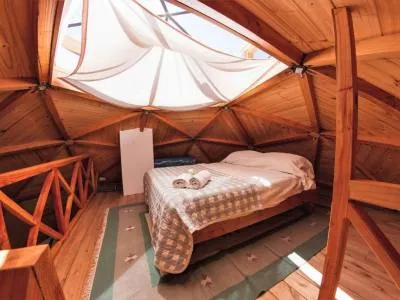 Domos & Glamping Eiwa Domos